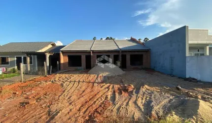 Geminado em construção 2 dormitórios na João Alves