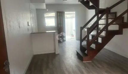 Casa em  condominio desocupada com 3 dormorios no Bairro Camaqua na zona Sul do Porto Alegre/RS