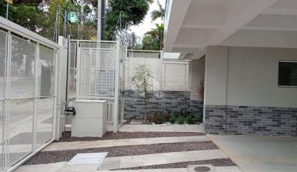 Apartamento com 02 quartos, sendo 1 suíte à venda no Jardim Botânico