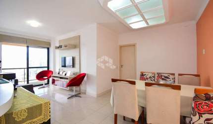 APARTAMENTO 3 QUARTOS SENDO 1 SUÍTE 1 VAGA COM VISTA PARCIAL DO MAR NO ESTREITO FLORIANÓPOLIS