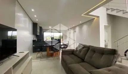 Casa sobrado com 3 dormitórios no condomínio Primavera, Gravataí