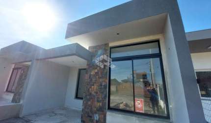 Conforto, estrutura e localização privilegiada -  tudo o que você procura no litoral, a apenas 2 quadras do mar.