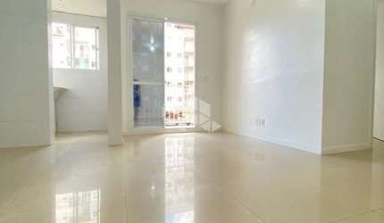 Apartamento 2 dormitórios com sacada, Com vaga de garagem - Fatima / Canoas.