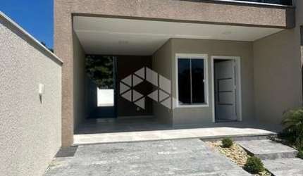 Casa 3 dormitórios  com Escritura no Rio Vermelho