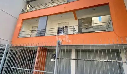 Excelente cobertura duplex á venda entre as avenidas Presidente Vargas e Medianeira
