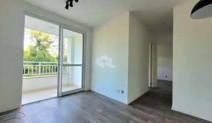Apartamento de 2 dormitórios com suíte, sacada e 1vaga de garagem no Humaitá