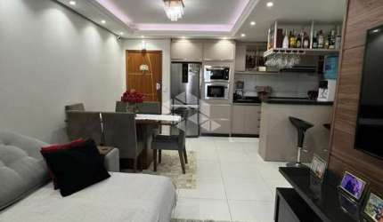 Apartamento com 02 dormitórios à venda no Ingleses.