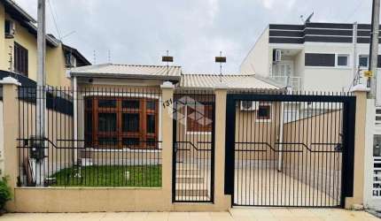 Casa térrea 2 dormitórios, 1 com suíte - Área Gourmet nos fundos - Bairro São José Canoas