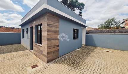 Casa em condomínio de 2 dormitórios, aceita financiamento no Bairro São José/Canoas.