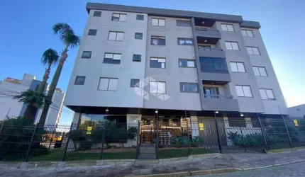 Apartamento com 3 dormitórios sendo um suite, com 96 m² no Bairro Madureira.
