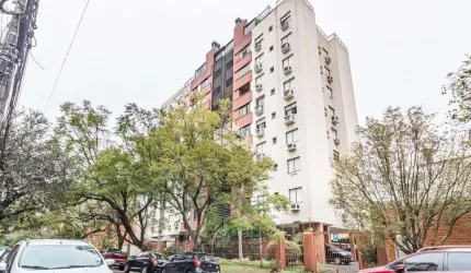 Apartamento 02 dormitórios,  sacada  e garagem na   Praia de Belas