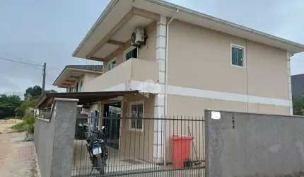 SOBRADO 3 DORMITÓRIOS/ 1 SUÍTE COM CLOSET  RIO VERMELHO -  FLORIANÓPOLIS A VENDA R$ 550.000,00