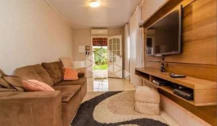 Casa à venda com 3 quartos sendo 1 suíte no bairro Ipanema.