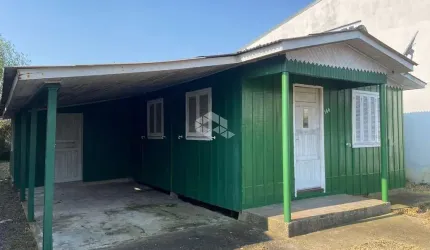 Terreno padrão com casa mista em Gravataí