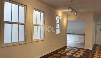 Apartamento com 81m² e 2 quartos à venda no Centro de Porto Alegre