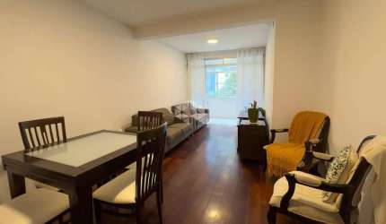 APARTAMENTO DE 3 QUARTOS/DORMITÓRIOS  NA TRINDADE