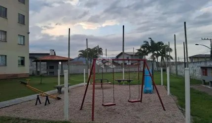 Apartamento com 2 quartos/dormitórios no bairro Praia João Rosa, em Biguaçu- SC