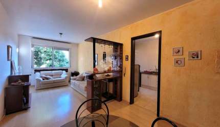 Apartamento com 2 quartos mobiliado no centro de Santa Maria/RS