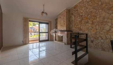Casa com 3 quartos e 280m² à venda no bairro Chácara das Pedras