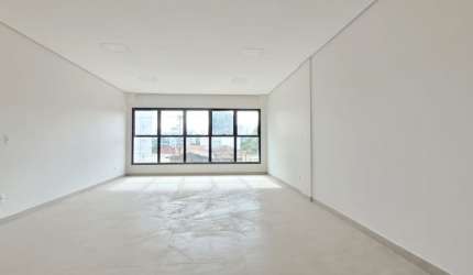 SALA COMERCIAL