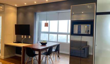 Loft mobiliado com 43m² para locação no Pq. Monte Líbano, Mogi das Cruzes/SP