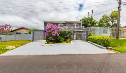 Sobrado a venda com 162 m² com 4 quartos com suíte no Xaxim - Curitiba - PR