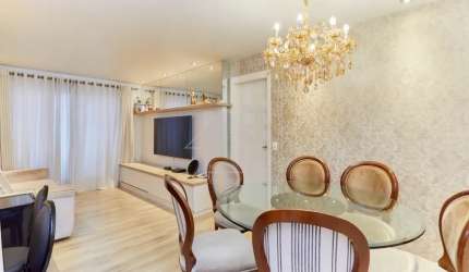 Linda apartamento de 3 quartos com suíte com 80 m² privativos no Portão Curitiba