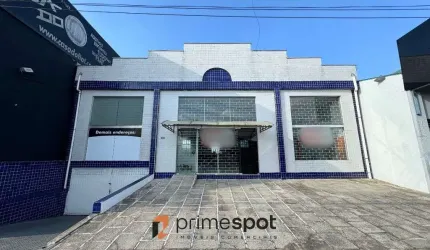Excelente loja com 16 vagas de estacionamento na Av. Marechal Floriano Peixoto - 290 m2