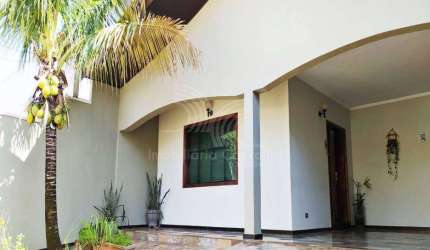 Venda - Casa - Centro - Santa Bárbara D'Oeste - SP