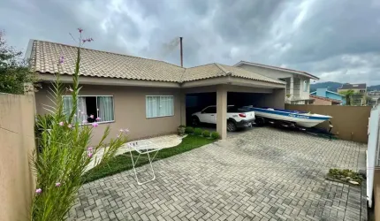 Casa Residencial com 2 quartos  à venda, 150.00 m2 por R$795000.00  - Centro - Colombo/PR