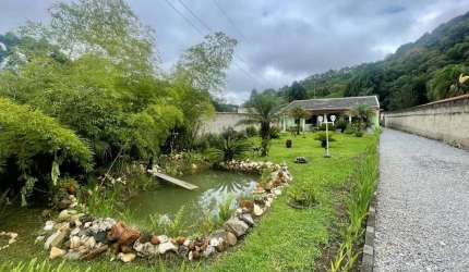 Chácara à venda, 220.00 m2 por R$895000.00  - Ribeirao Das Oncas - Colombo/PR