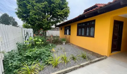 Casa Residencial com 3 quartos  à venda, 225.00 m2 por R$550000.00  - Roca Grande - Colombo/PR