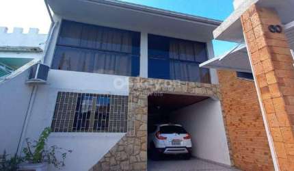 Casa à venda, 2 quartos, 1 suíte, 1 vaga, Centro - Tubarão/SC
