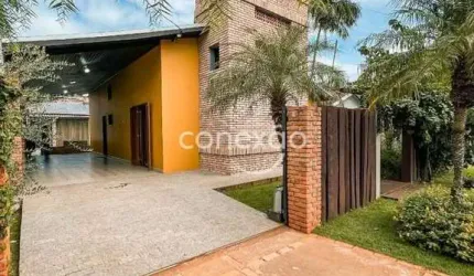 Casa com piscina à venda, com 4 dormitórios, CENTRO, TOLEDO/PR