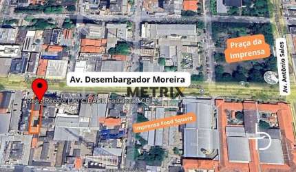 Casa comercial na Av. Desembargador Moreira