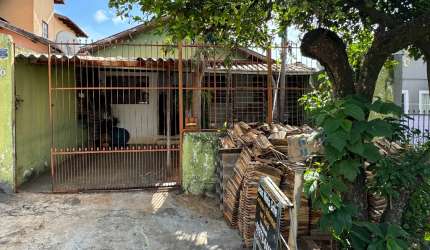 2 Casas á venda no jardim Cafezal 1