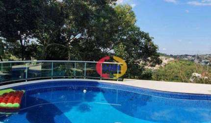 Casa com fundos para reserva do condomínio Arujá Hill's 3!!!