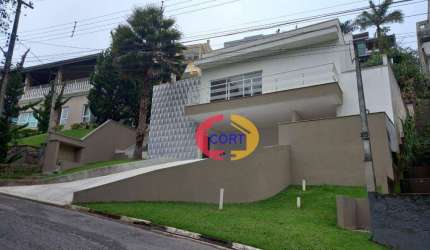 Casa NOVA no condomínio Arujá Hill's 3!!!