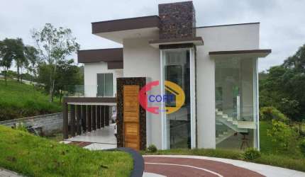 Casa à venda no condomínio da Reserva Ibirapitanga em Santa Isabel!!!