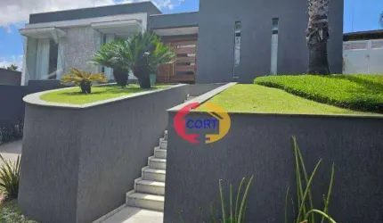 Imóvel de 460m² com piscina para venda em condomínio Arujazinho III !!!
