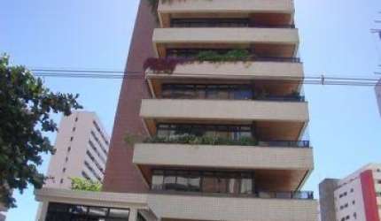Belíssimo apartamento na Aldeota com 400m, 4 suítes, 2 dependências e 4 vagas
