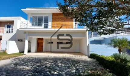 Sobrado à Venda Condomínio Portal de Bragança, 4 suítes sendo uma suíte com closet, piscina com deck em madeira 4 vagas de garagem, Bragança Paulista.
