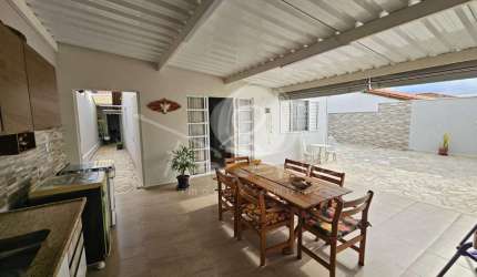 Casa terréa para Venda na Vila Georgina Cura d'ars / Swift  / Joaquim inacio - Façanha Imóveis Campinas