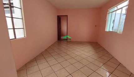 Casa com 4 quartos à venda na Fonte Da Saudade, Mariana  por R$ 900.000