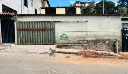 Casa à venda na Cabanas, Mariana  por R$ 650.000