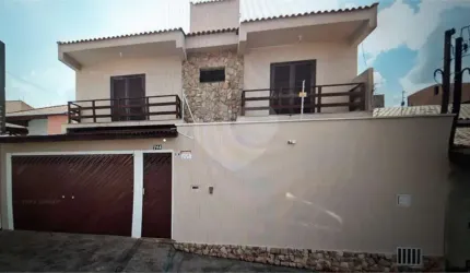 Casa com 4 quartos à venda em Jardim Celani - SP