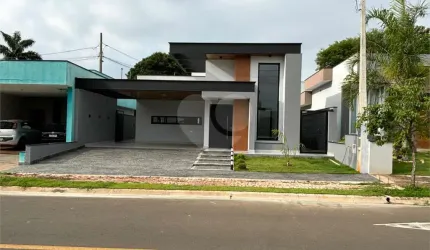 Condomínio com 2 quartos à venda em Buru - SP