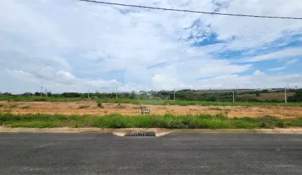 Terreno à venda em Olaria - SP