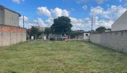 Terreno à venda em Uvaranas