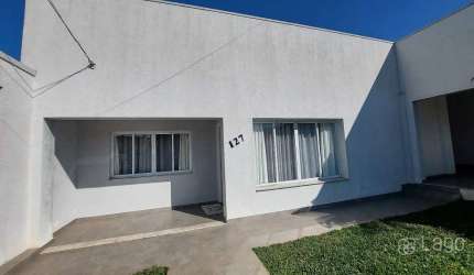 Casa à venda em Uvaranas